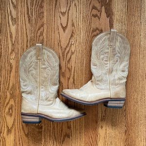 Women’s Laredo cowboy boots
